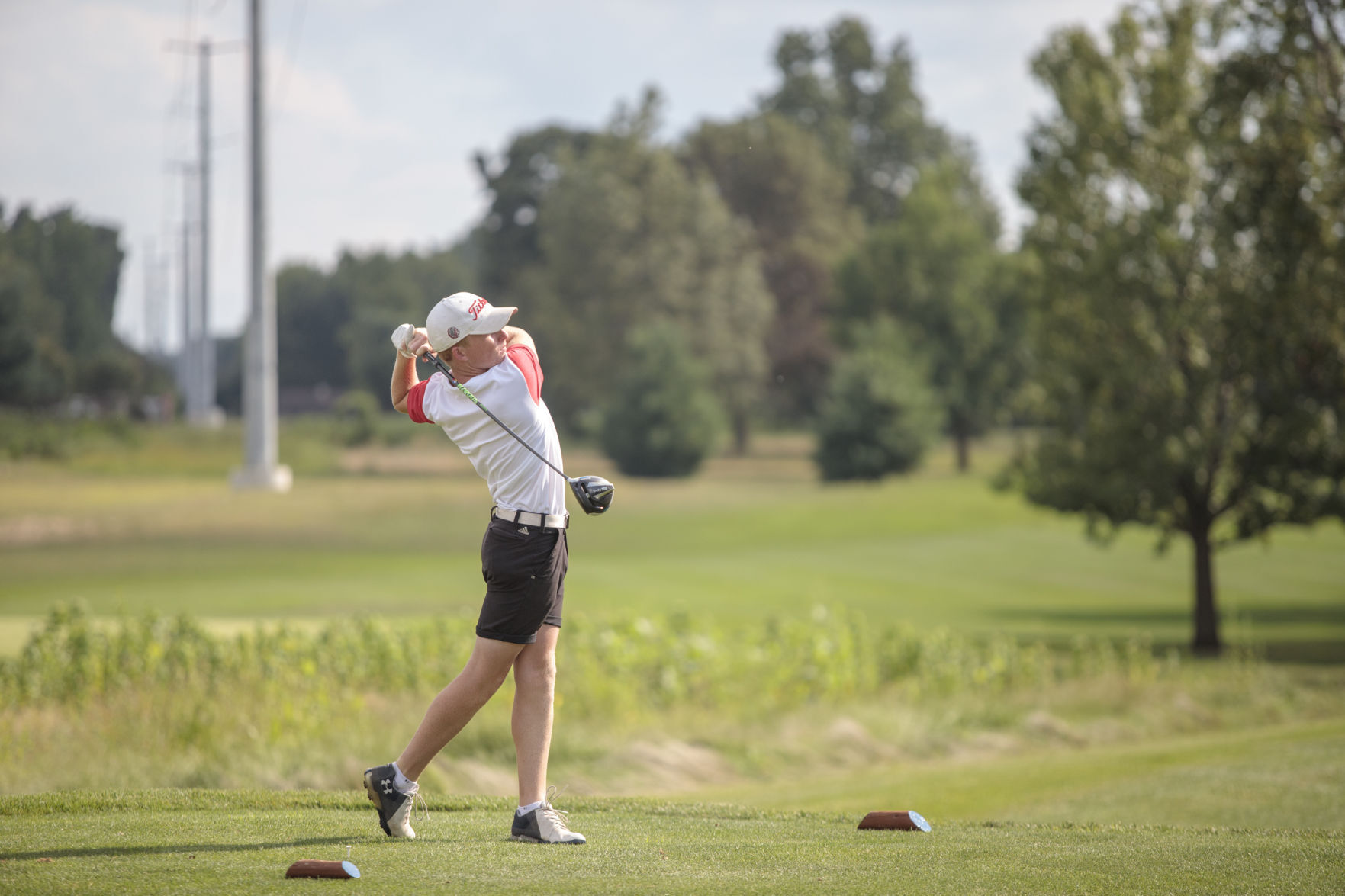 GALLERY-boys-golf-082620-3.jpg